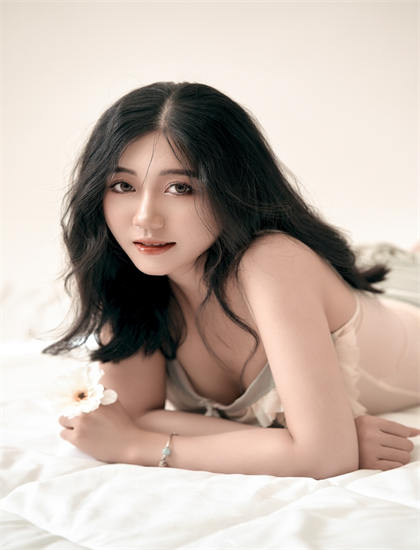 《全城都在等我当女主》高潮解析：戏剧冲突与情感爆发